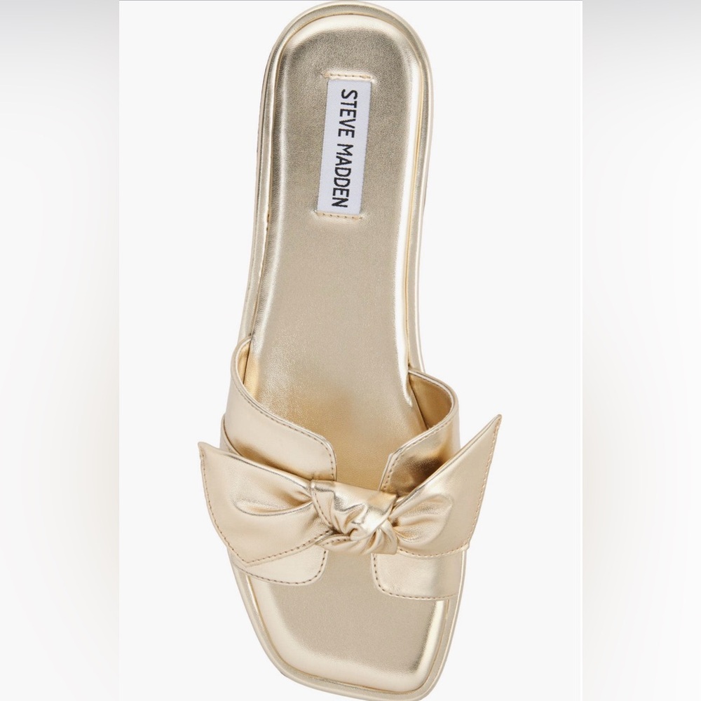 BNWT gold Steve Madden sandals - Picture 2 of 5